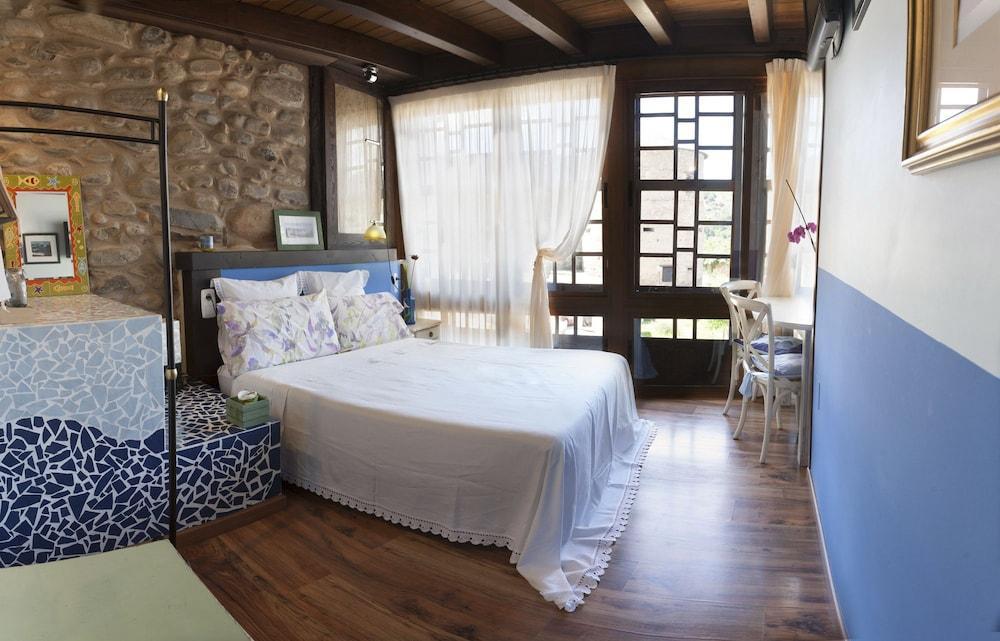 Micro-Hostal La Puerta Del Perdon Villafranca Del Bierzo Eksteriør bilde
